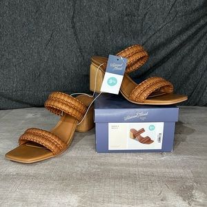 NWT Universal Thread Nikola Heels Size 9.5